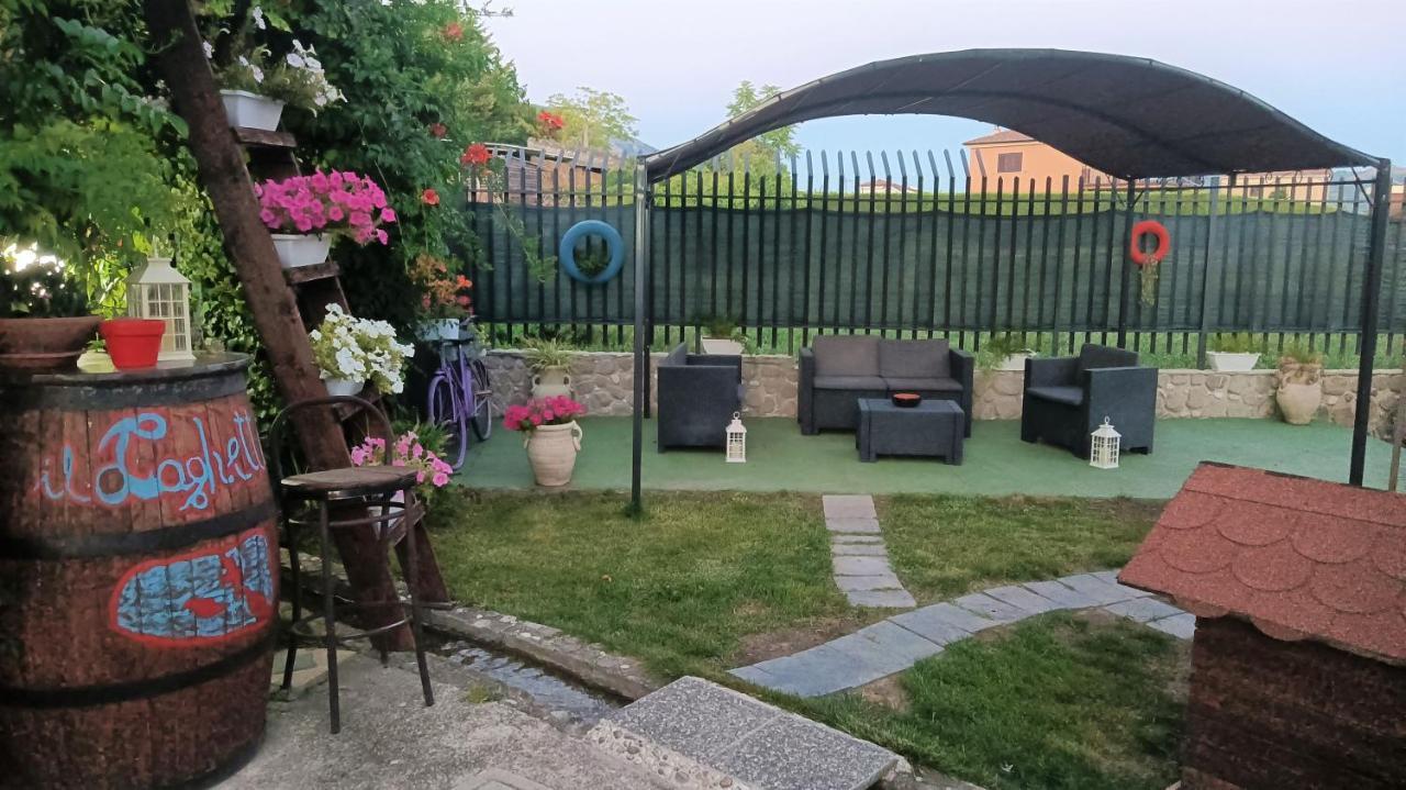 Bed and Breakfast Il Laghetto Кастровілларі Екстер'єр фото